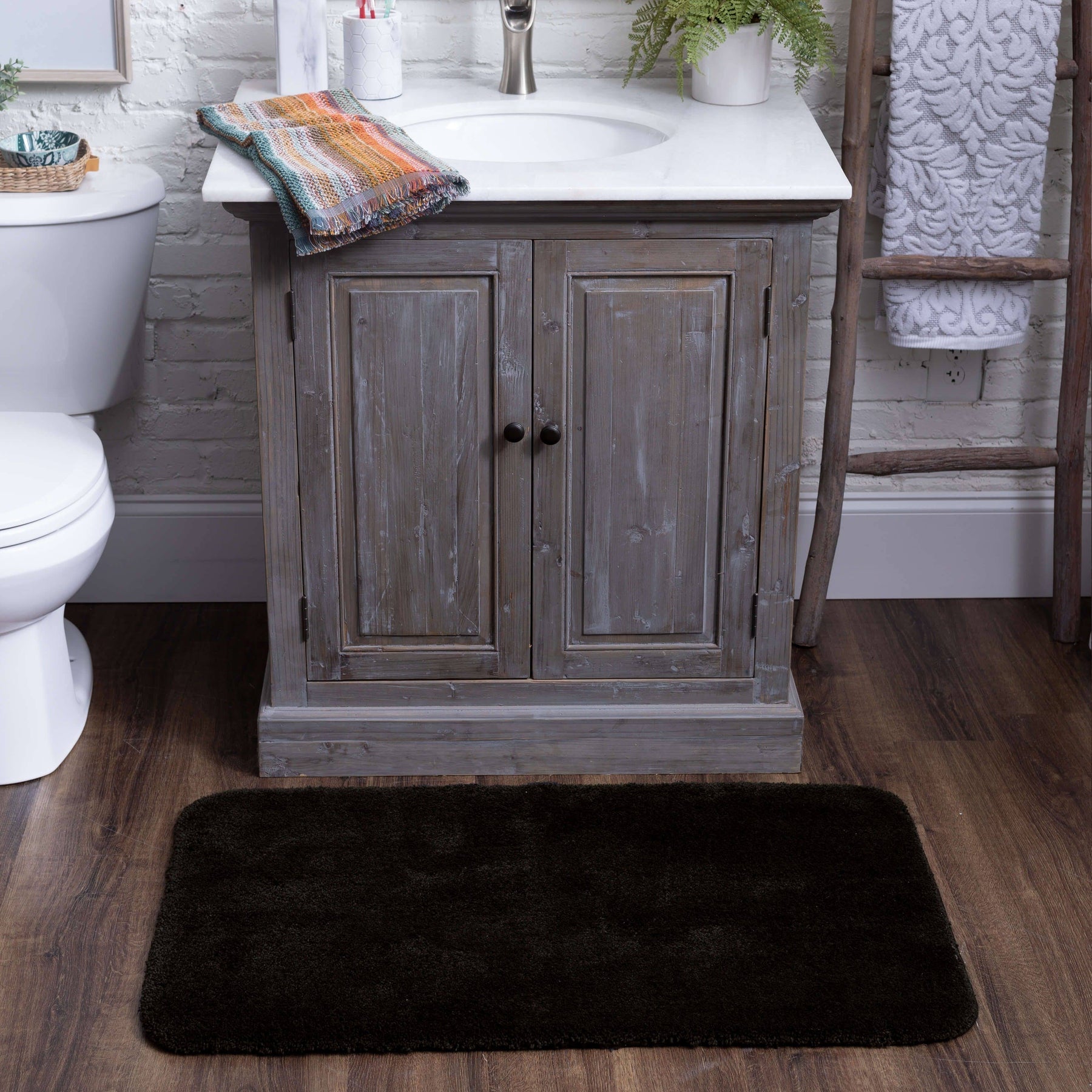 Mohawk Acclaim Bath Rug, 24" x 40" - Merlot - Product image 1